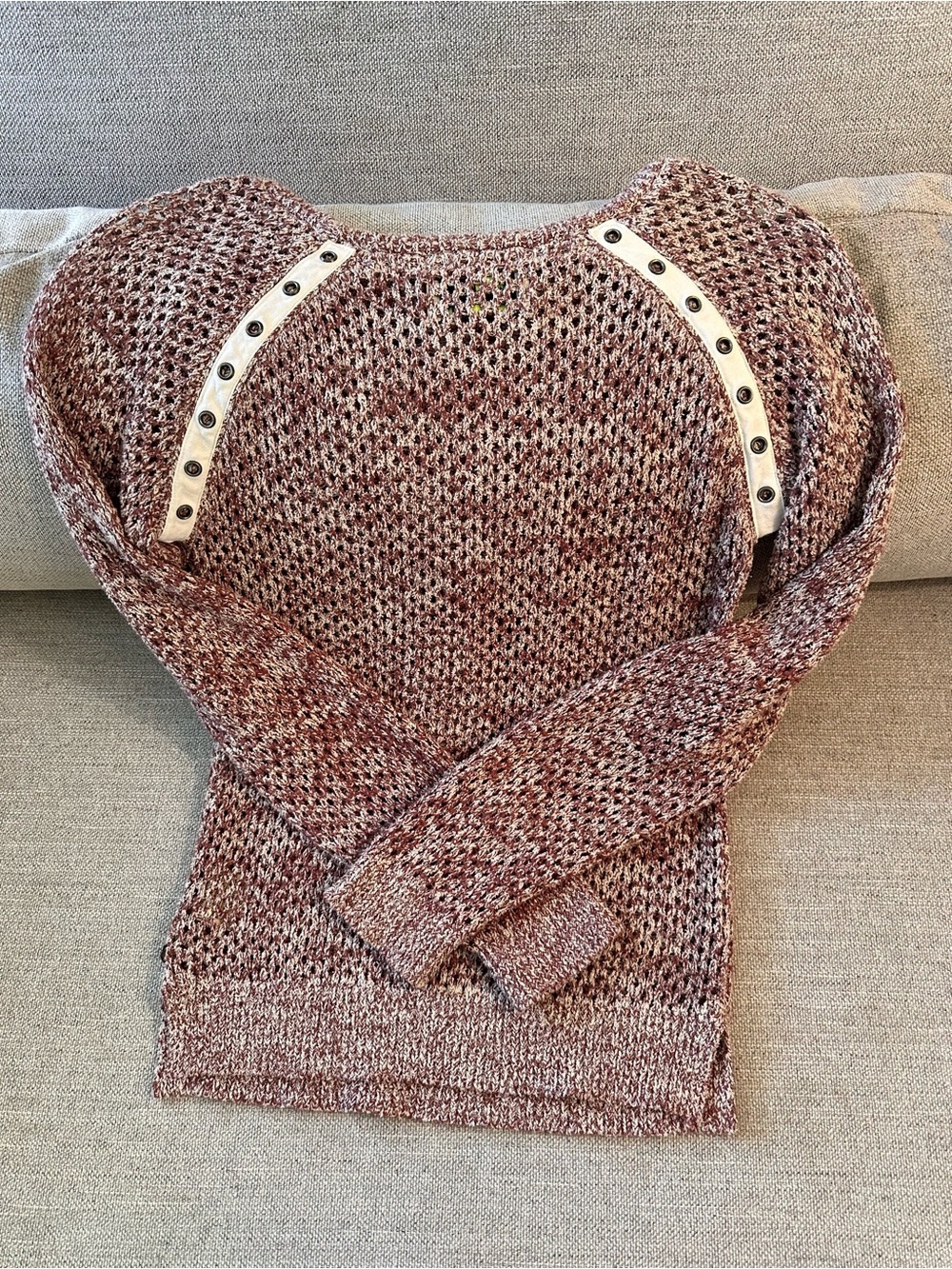 Maison Scotch Open Knit Sweater Womens M Dark Pink Button Shoulder Cotton Blend - Picture 6 of 12